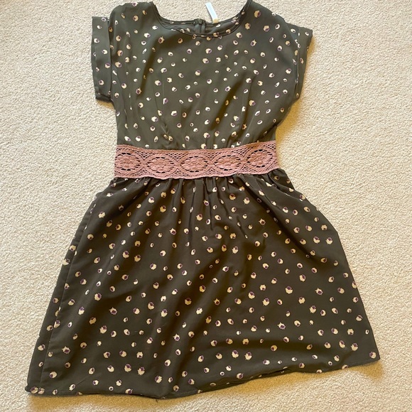 🌾 short sleeve casual dress - Picture 2 of 6